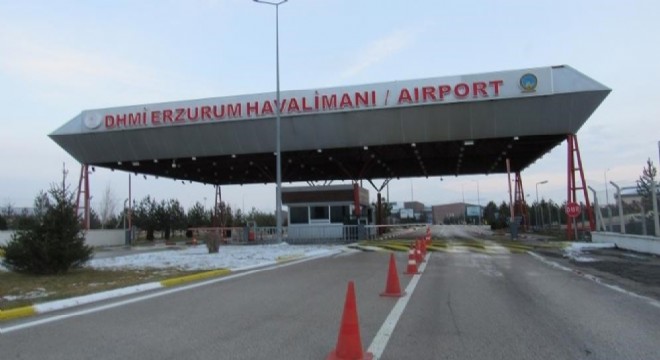 Erzurum’da uçak seferleri iptal edildi