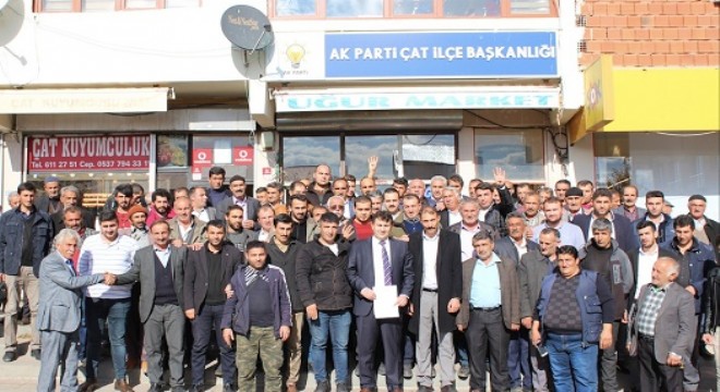 Yaşar, Çat Belediye Başkan aday adayı oldu