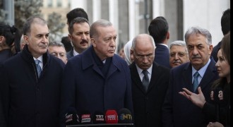Erdoğan, gazetecilerin sorularını yanıtladı